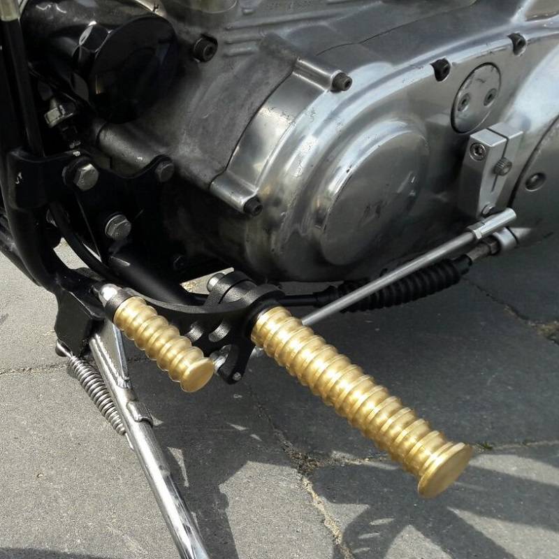 Forward Controls for Sportster 19862003 Fremrykker set Aros